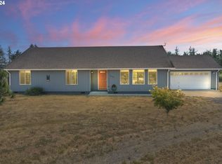 84293 Hilltop Dr, Pleasant Hill, OR 97455