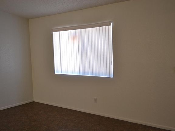 3rd image of 1959 W Cabernet Dr