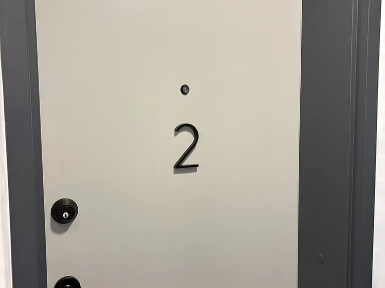 400 Scenic Dr #2 — Photo 2