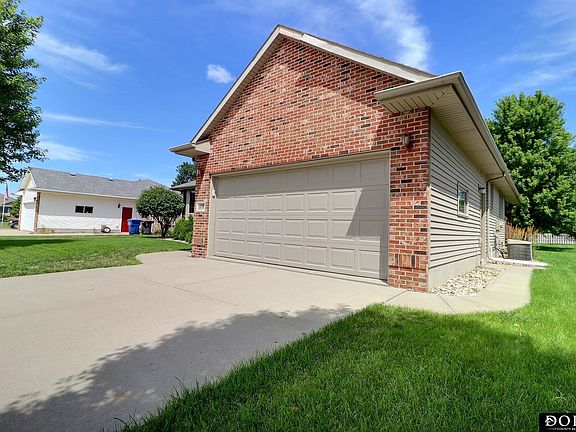 3rd image of 1538 Brewer Dr