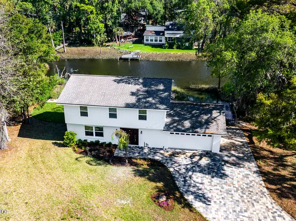 1811 TWELVE OAKS Lane N, Neptune Beach, FL 32266