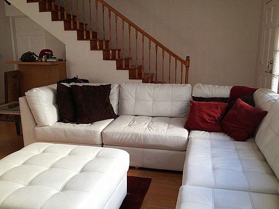 2nd image of 3153 Mary St #3153