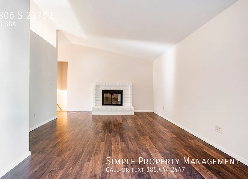 Spacious 5 BD near Dimple Dell! — Photo 4