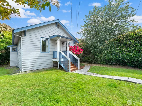8844 18th Avenue SW, Seattle, WA 98106