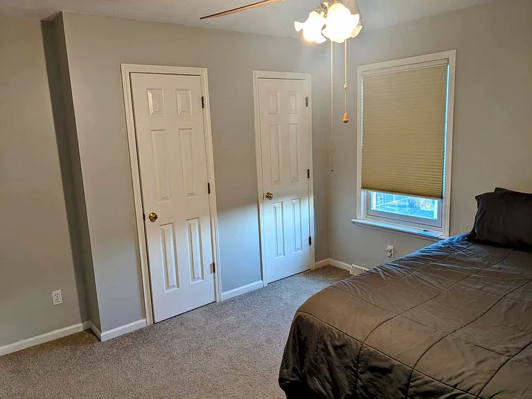 1484 Spencer Ave — Photo 8