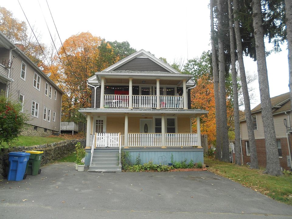 Front of the house and driveway/parking.