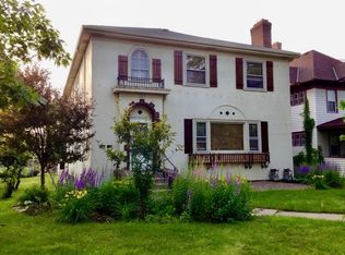 584 Lexington Pkwy N APT 1, Saint Paul, MN 55104