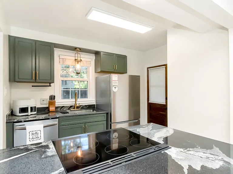 214 Upham St #8B — Photo 20
