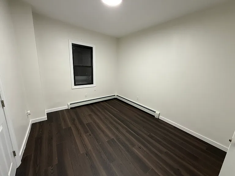 128 Campbell Ave #2 — Photo 5
