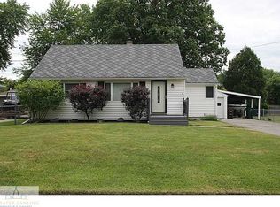 6011 Rolfe Rd, Lansing, MI 48911