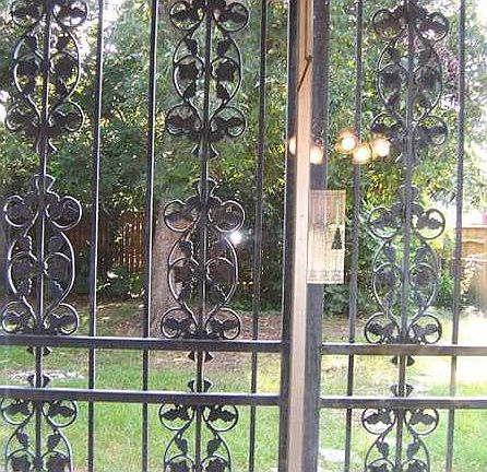 5th image of 235 Meadows Dr