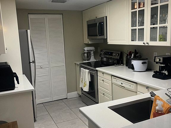 3rd image of 9166 W Atlantic Boulevard #1613