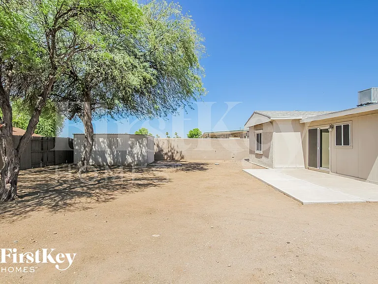 2907 E Michelle Dr — Photo 14