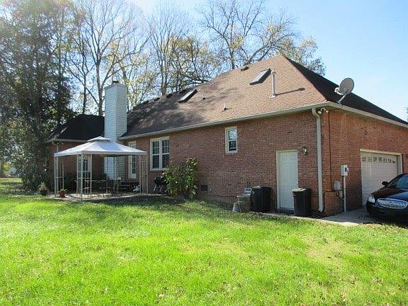 5th image of 329 Alden Cove Dr