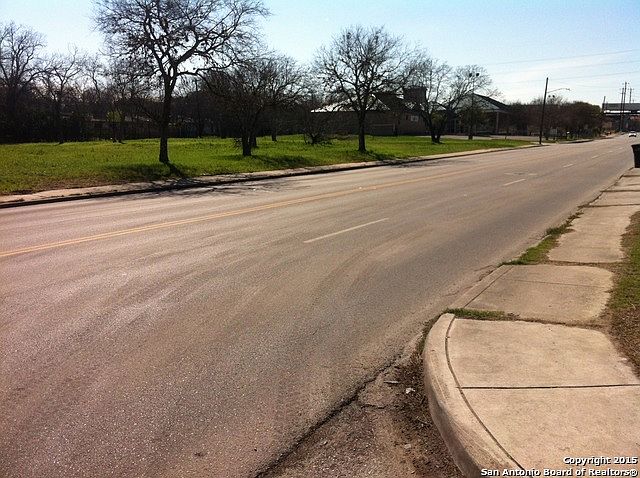 1st image of 2826 Martin Luther King Dr