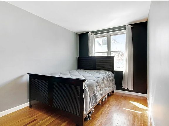 5th image of 14956 258th St