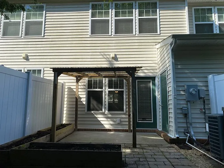 3217 Francis Ct — Photo 13