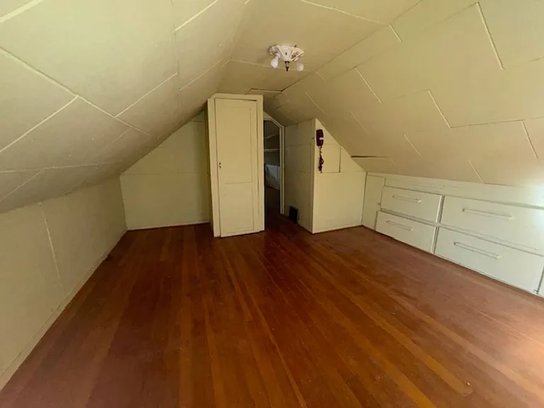706 S Lake Ave — Photo 4