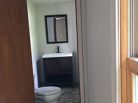 4th image of 4450 Alder Dr
