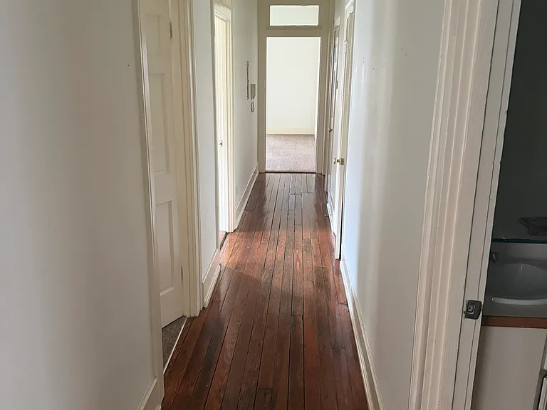 1010 Dauphin St #D — Photo 3