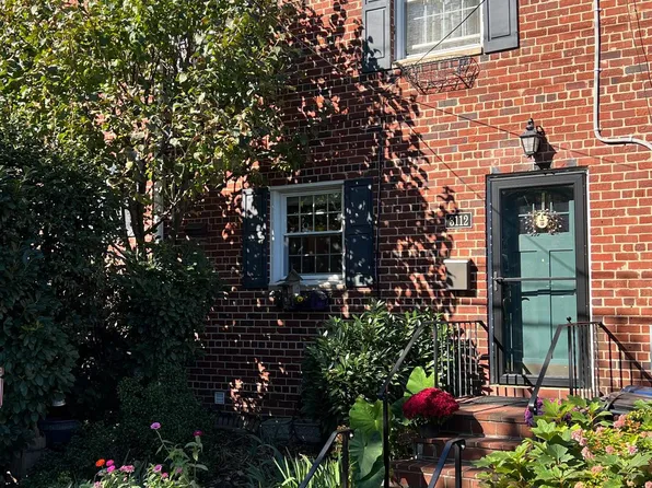 3112 Landover St, Alexandria, VA 22305