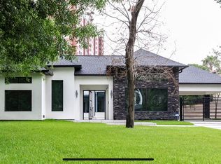 8844 Chatsworth Dr, Houston, TX 77024