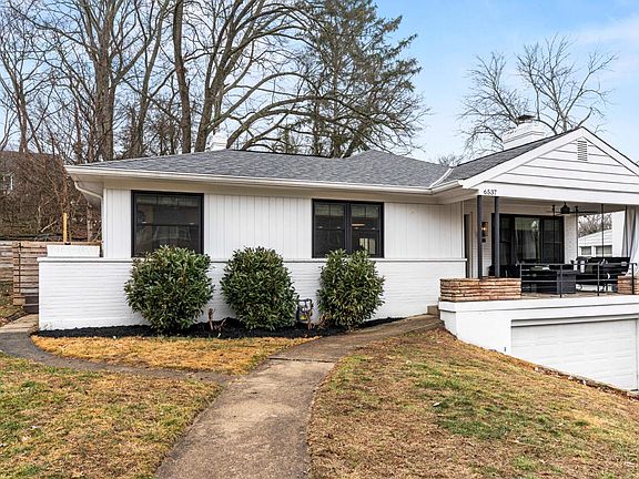 3rd image of 6537 Cliff Ridge Ave