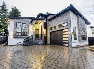 18339 63rd Ave, Surrey, BC V3S 8B1