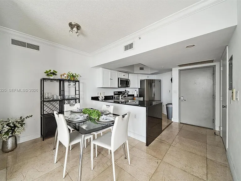1750 N Bayshore Dr #4315 — Photo 16
