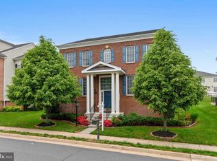 43176 Alex St, Leesburg, VA 20176