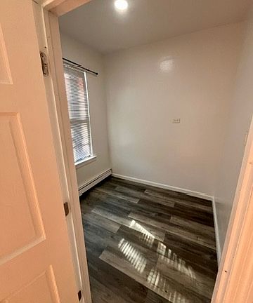 3rd image of 1712 Fillmore St Floor 2