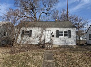 5 Ruth Ct, Springfield, IL 62704