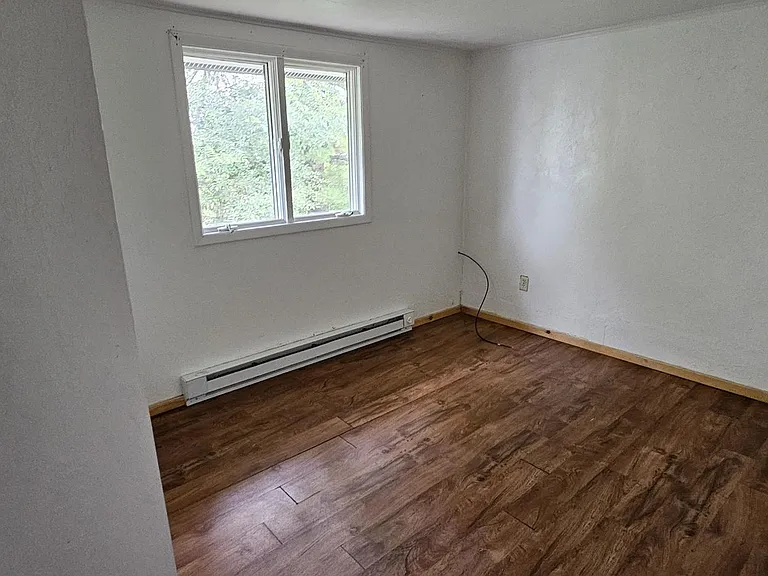 28 Columbia St #3 — Photo 3