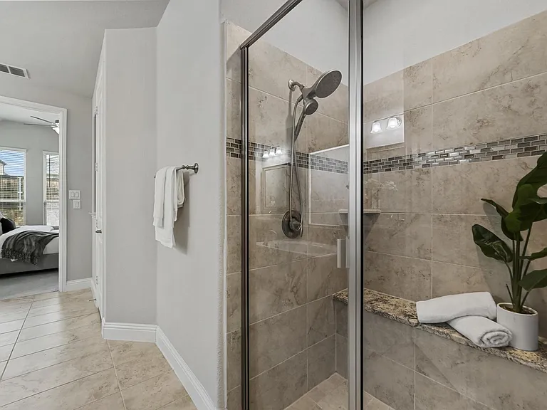 14336 Gatewood Ln — Photo 10