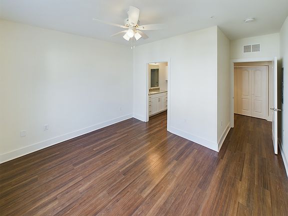 4th image of 475 Quinn Ln #18-103