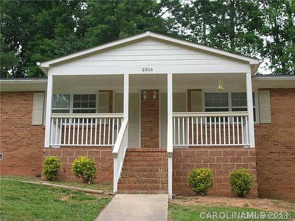 2nd image of 2316A Woodbridge Dr