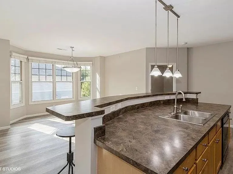 1192 Foster Rd — Photo 10