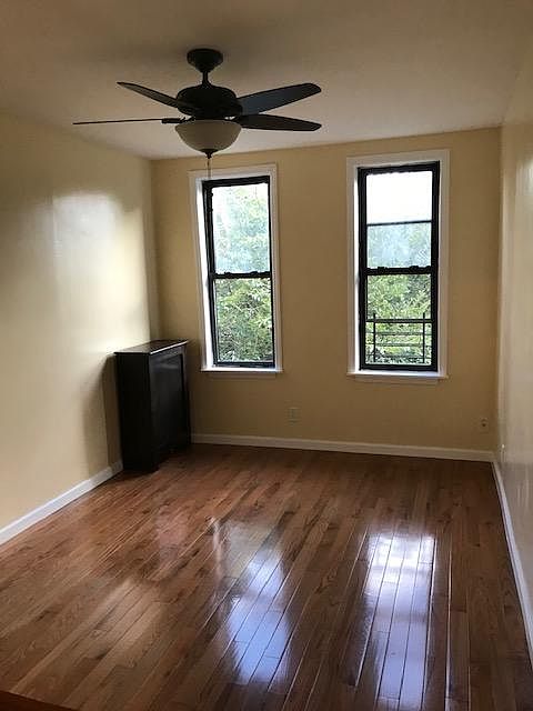 Living Room w/ brand new hardwood floors.