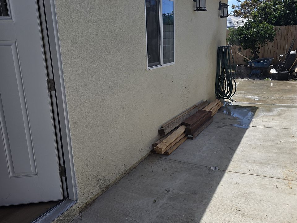 1st image of 1513 W Warner Ave #2