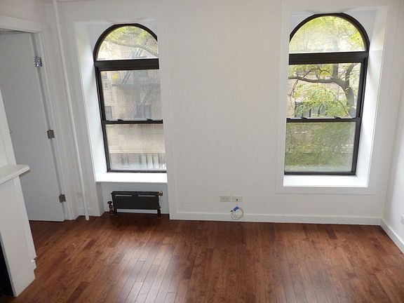 3rd image of 38 Macdougal St #3A
