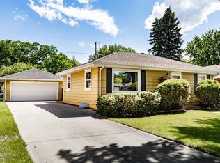 318 22nd Ave N, Fargo, ND 58102