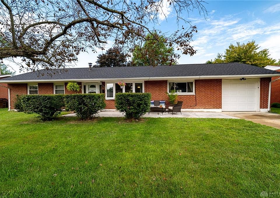 1st image of 304 Carol Ln