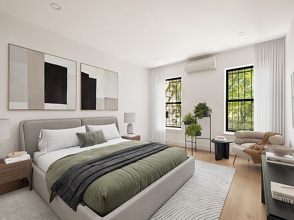 4th image of 1671 8th Ave APT 3R