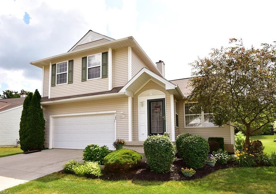1st image of 9195 Willowbrook Ct