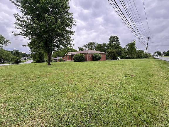3rd image of 103 Trousdale Ave
