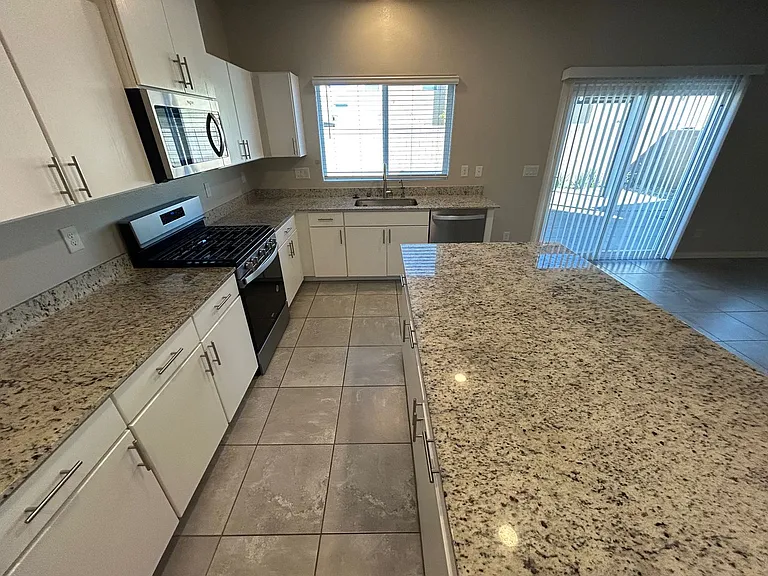 7526 Pink Mimosa Ave — Photo 7