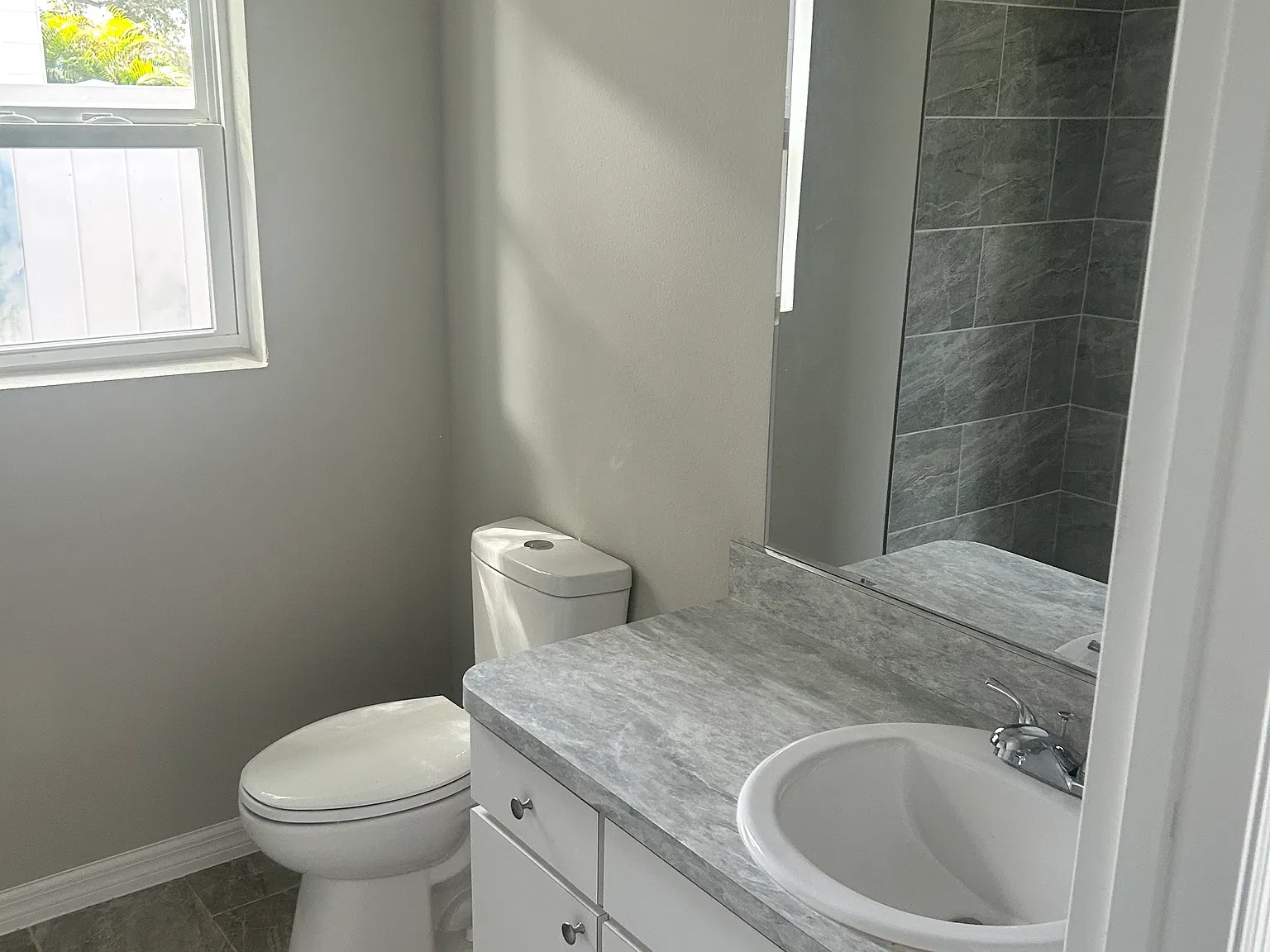 2 bed, 850 sqft, $1,500 — Photo 3