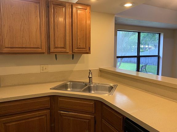 3rd image of 10800 Old Saint Augustine Rd APT 505