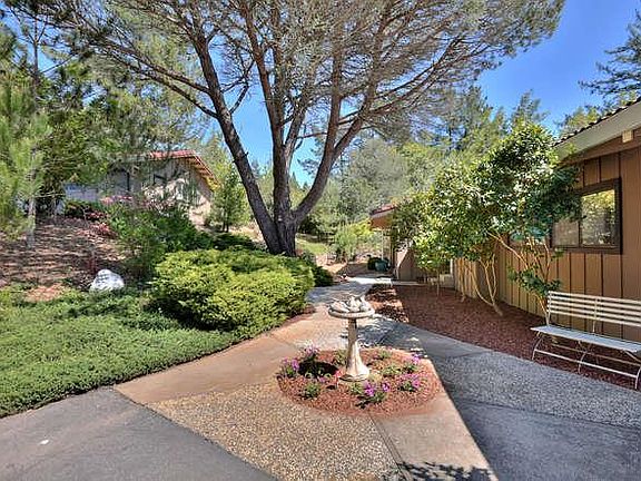 2nd image of 23414 Sunset Dr