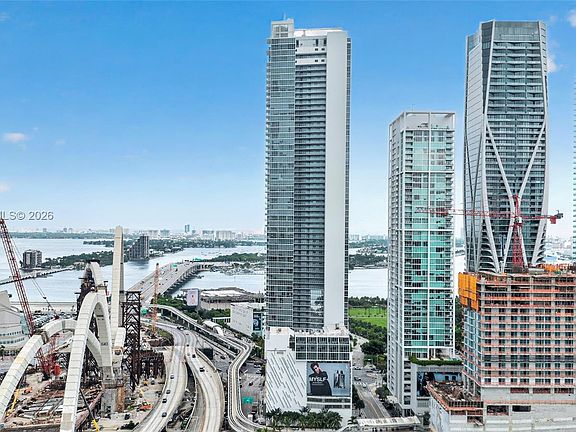 5th image of 1100 Biscayne Blvd Unit 5502